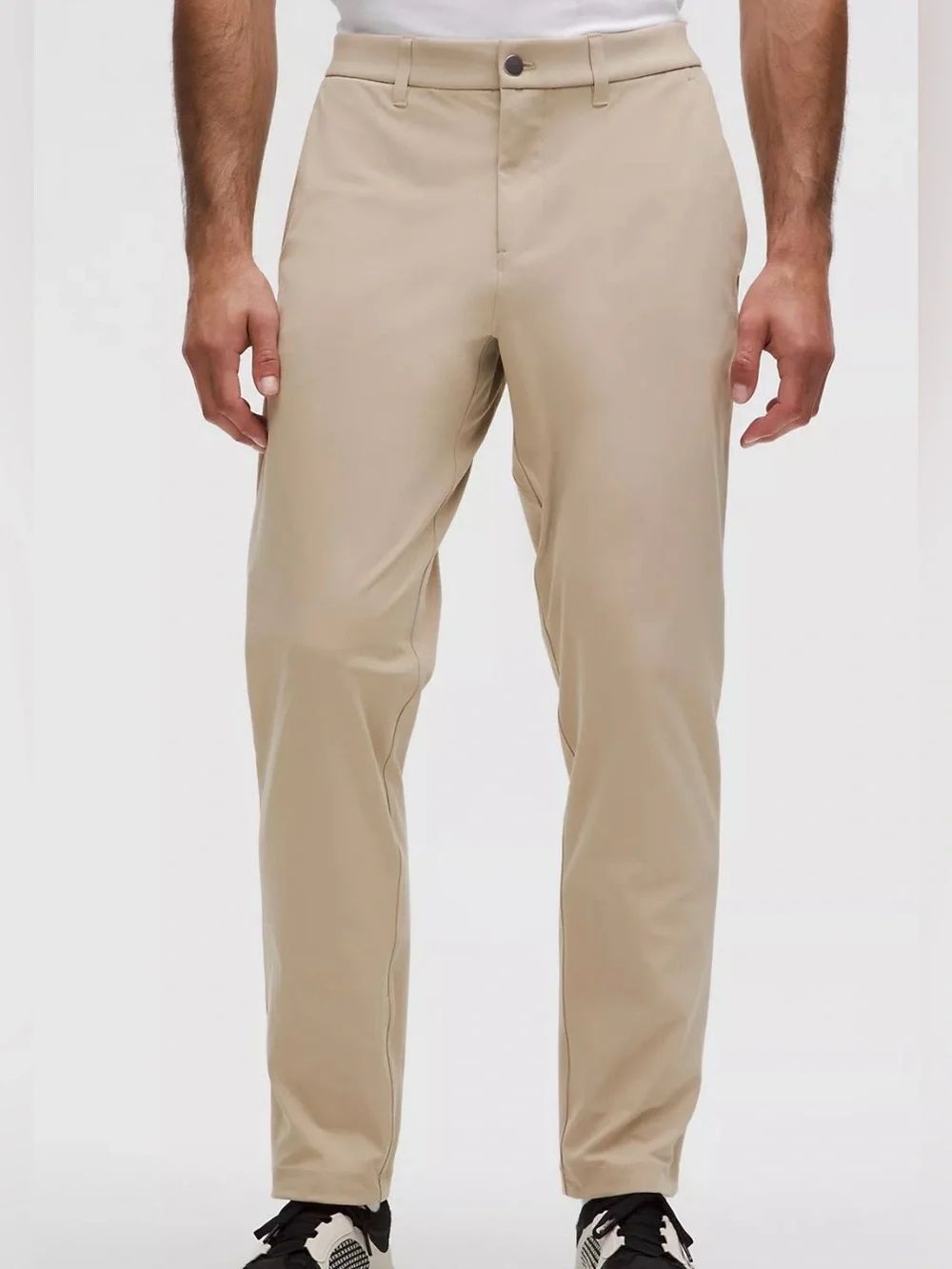 Lululemon men’s classic fit ABC trousers Size 33x32